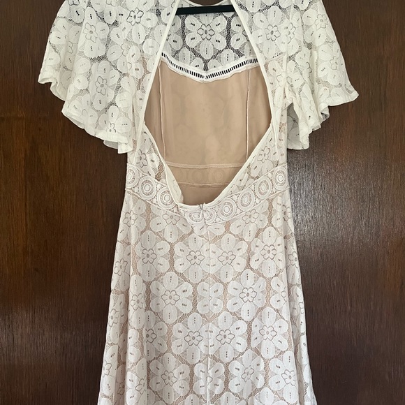 VICI White Cocktail Dress—beautiful lace detail & keyhole back - Picture 2 of 7